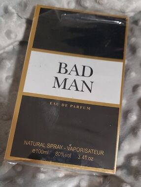 Eau de Parfum for Men - Black/Gold